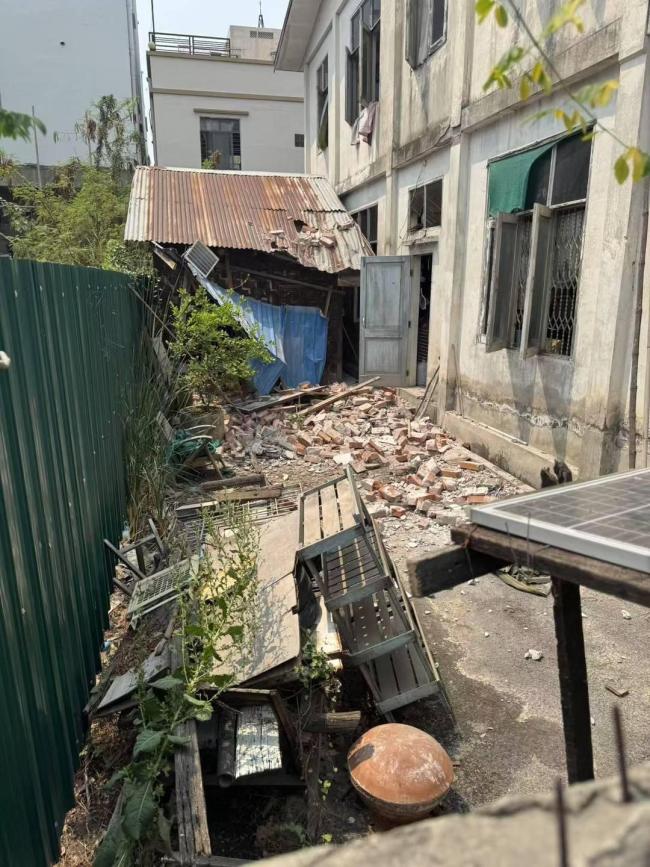 经历汶川地震女子在缅甸果断反应