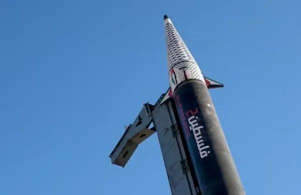 胡塞武装证实使用两种型号弹道导弹袭击以色列国际机场