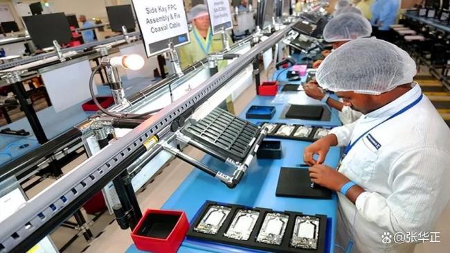 美媒称iPhone最高或涨至1.6万元 价格风暴冲击全球市场