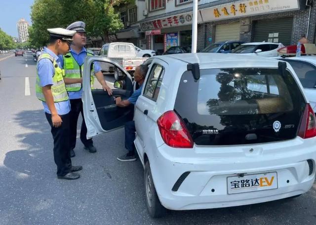 公安部明确电动车白名单 四类车型放心上路