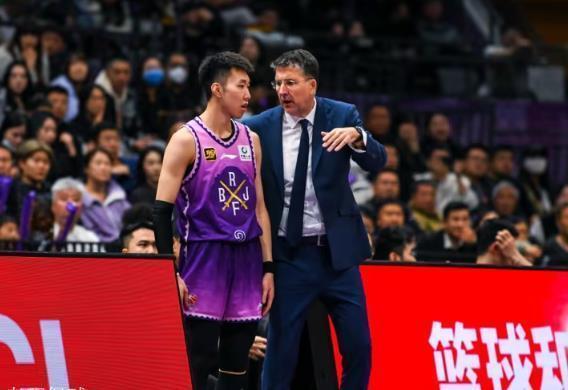 CBA今日两场大战，广东客战上海想要2-0，山东队拒绝“以下克上” 悬念之战一触即发