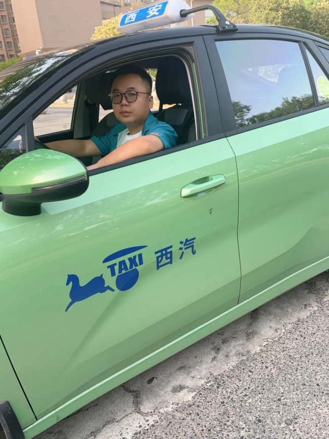 出租车司机的生死时速 晚高峰生命接力