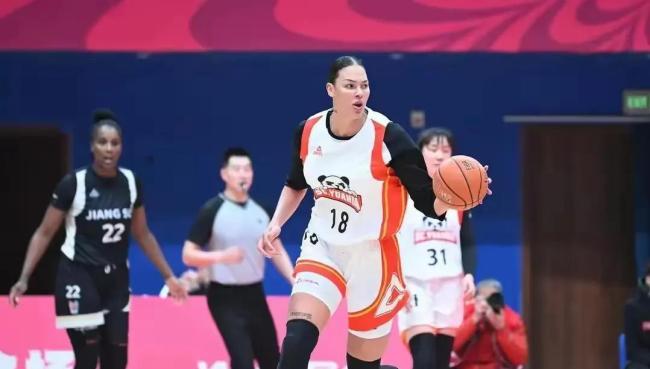 揭秘东莞女篮夺冠：本土三核立功 外援三军用命