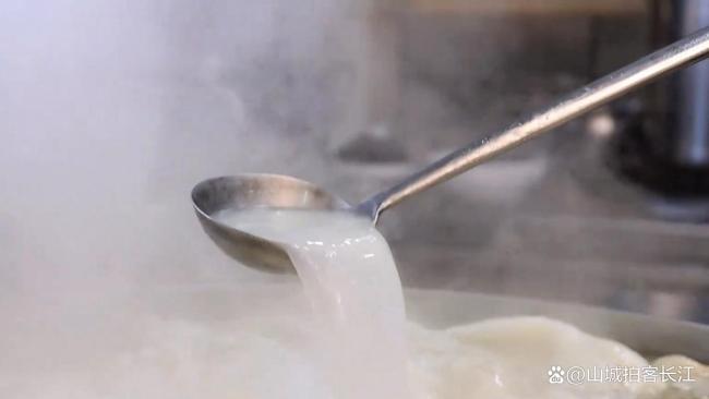 重庆荣昌除了卤鹅还有哪些美食 非遗小吃与隐藏玩法等你来解锁