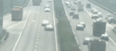 记9分、肋骨多处骨折，只为捡个脸盆 高速路上严禁随意停车