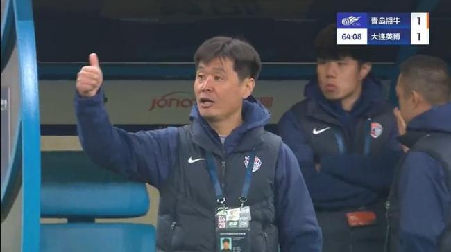 中超：海牛1-1英博，马莱莱补时失点，吕焯毅、萨里奇破门 海牛四轮不胜