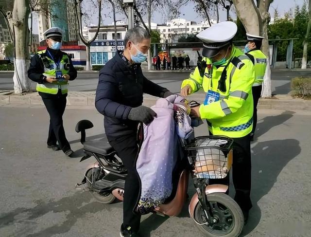 公安部明确电动车白名单 四类车型放心上路