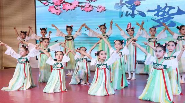 南阳市第三十一小学：童声雅韵 传承千年经典