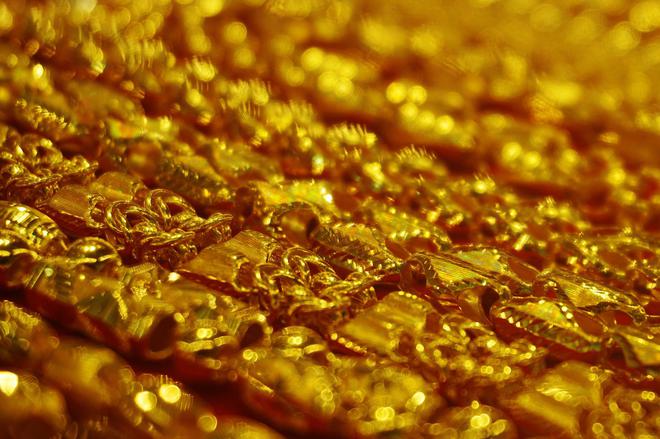 金价再创新高！多家金饰品牌价均超1000元/克，黄金上市公司一季度业绩报喜
