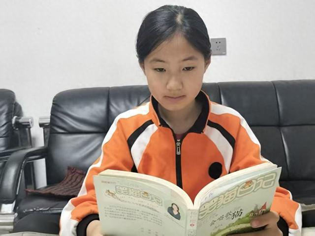 郑州市二七区滨河花园实验小学纯净阅读点亮智慧人生