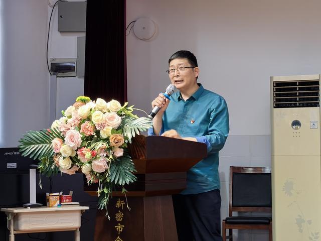 齐心绘就数学景 名师引航阅读风