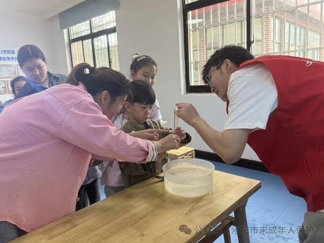 沁阳市民政局开展“奇妙的科学之旅”主题活动
