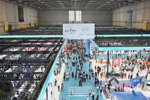 雷军免费送五千顶的帽子价值129元 每天5000顶