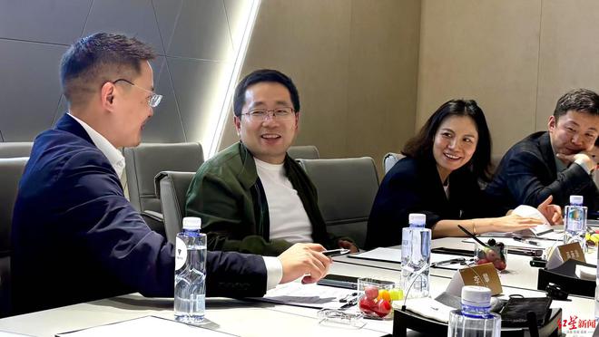 深蓝汽车CEO邓承浩：深蓝不做华为第六界，讲“打死也不做增程”的人不懂技术