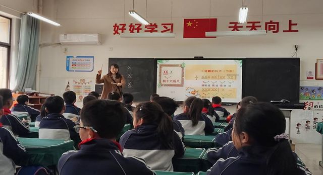 二十一位“师傅”点燃式教学 共筑人人一节优质课