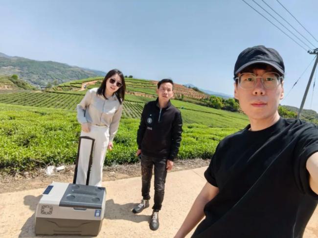 捡到冰雹? 北大拿玛瑙和你换! 网友: 怎么不早说 独特自然奇迹的关联