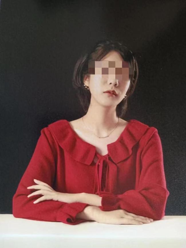 家门口被害者母亲回应凶手父母道歉信