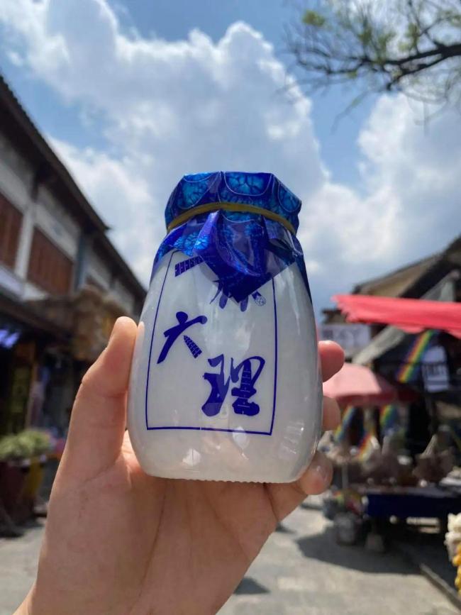为什么每个景区特产都有酸奶 遍布全国的酸奶身影
