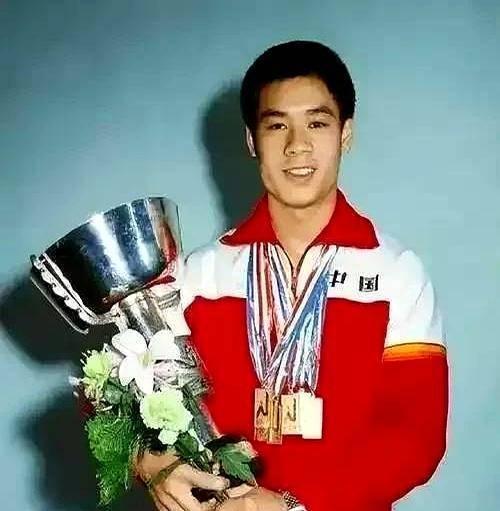 中国奥运史上家喻户晓的10位运动员，陈若琳上榜，李小鹏未进前10