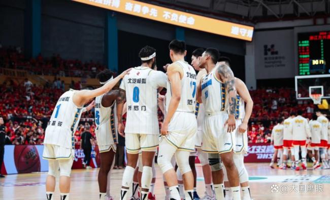 北京男篮迎四大好消息！G6全用洋哨吹，安保措施将非常严格！周琦霸气表态 全力备战不留遗憾