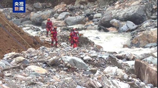 广西龙胜山洪已致4人遇难 搜救工作持续进行