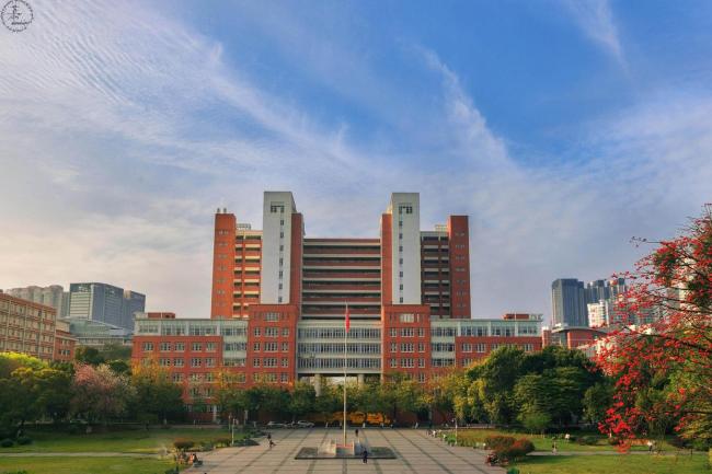 暨南大学今年扩招240人