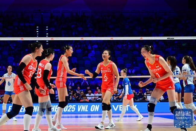 香港站开门红！中国女排3-1捷克，吴梦洁关键分不手软