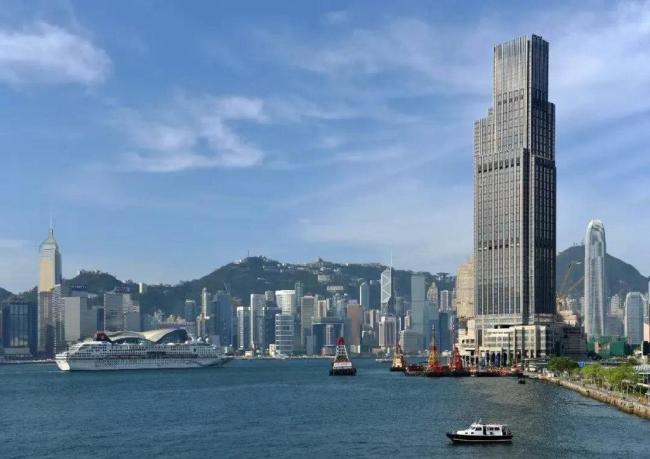 香港郑家纯家族静待875亿港元救命钱