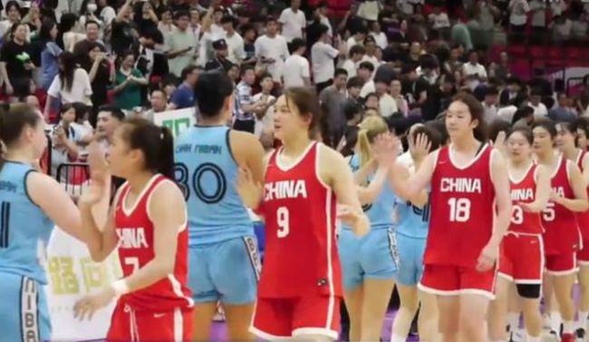 无张子宇3胜1负！中国U19女篮双杀塞尔维亚 两战狂胜48分