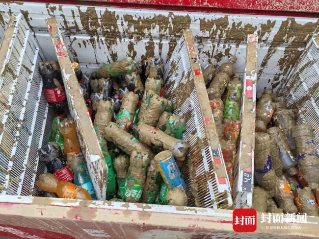贵州榕江争分夺秒清淤重建家园 全城合力恢复生机