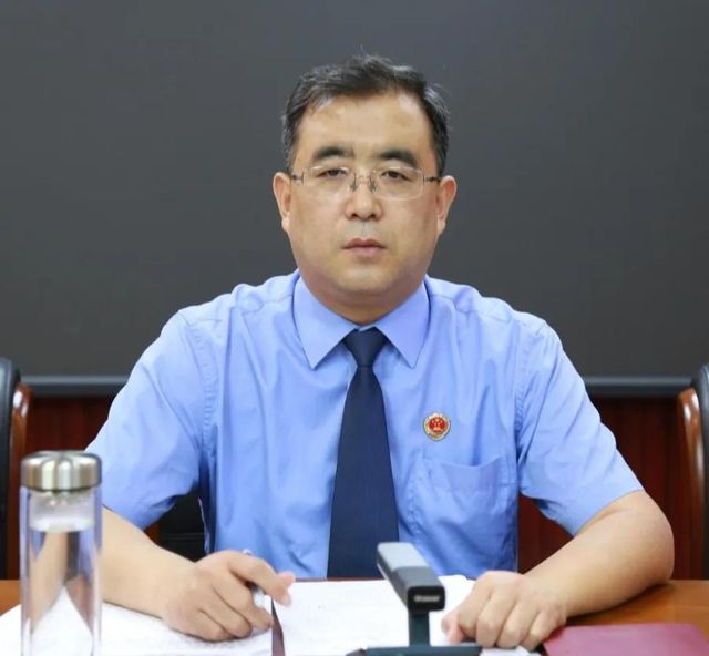 南乐检察院召开深入贯彻中央八项规定精神学习教育警示教育会
