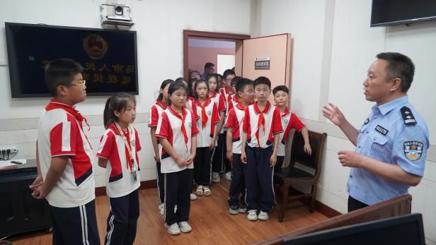 义马市人民检察院：法治护航 守护“未”来