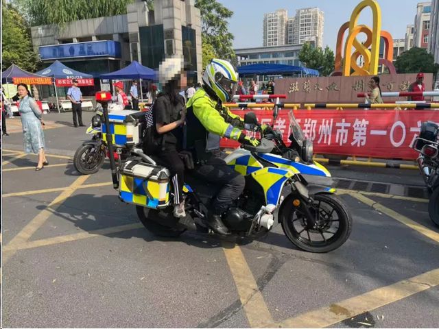 交警为你护航！今年高考 郑州交警共为37名考生提供帮助