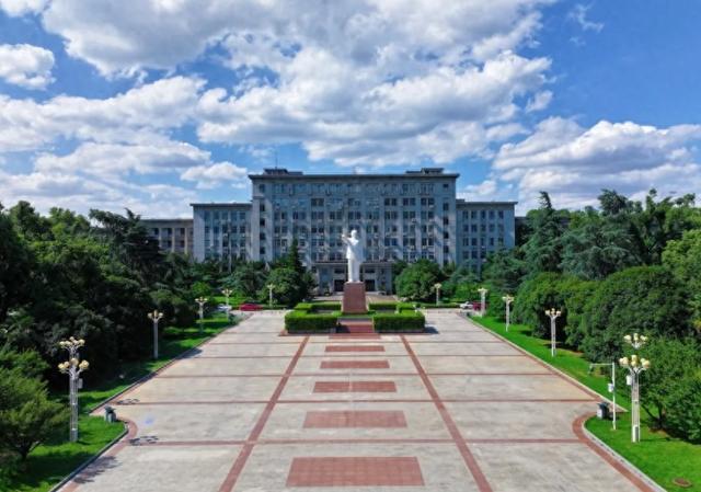 华中科技大学2025年本科招生章程 有这些新变化→