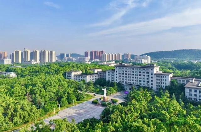 华中科技大学2025年本科招生章程 有这些新变化→