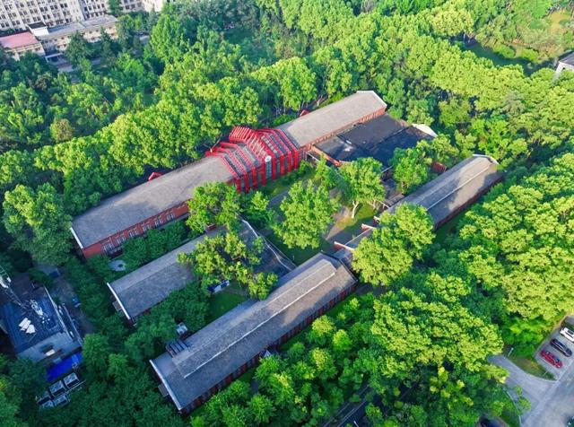 华中科技大学2025年本科招生章程 有这些新变化→