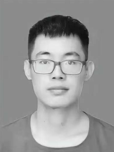 对抗白血病近三年的博主阿飞离世