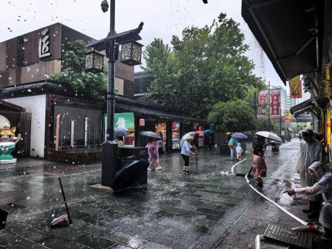 第10号台风“白鹿”即将生成 江浙沪将迎来强降雨