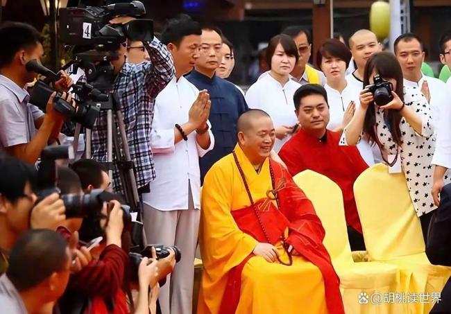 释永信曾说和尚也要吃饭 商业化之路的双刃剑