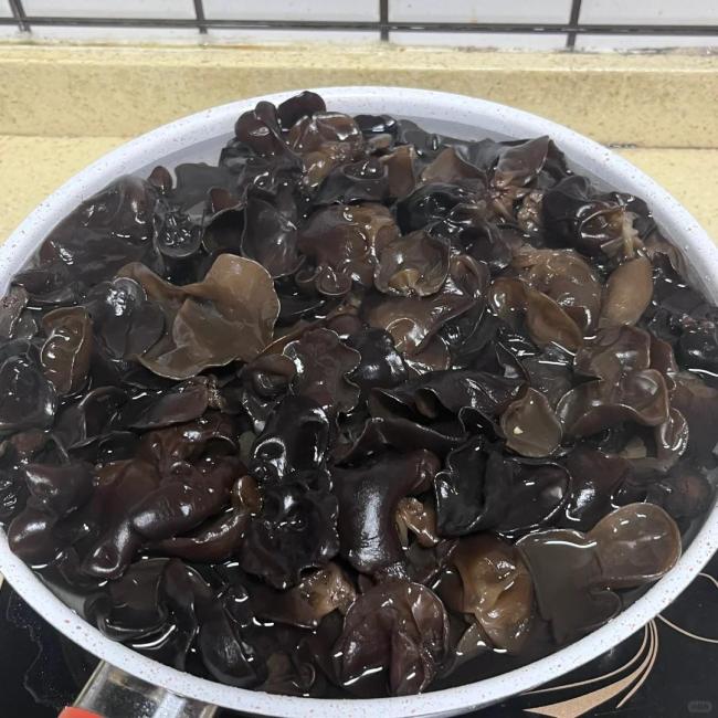 这5种隔夜菜宁可扔也别吃！别拿自己的健康开玩笑