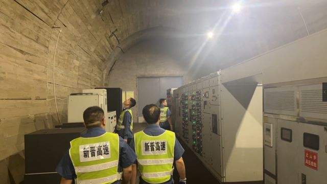 新晋高速机电设施大排查 确保平安度汛