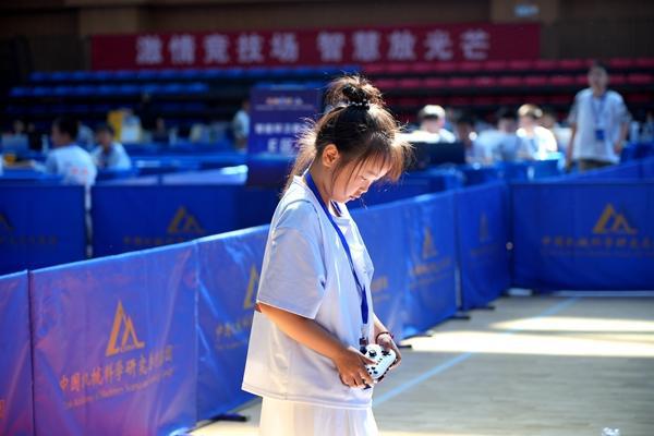 2025年中国机械总院杯信阳市青少年机器人科技运动会举行