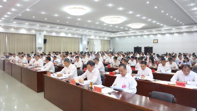 勇毅前行 团结奋斗 高质量推动现代化美好二七建设！！