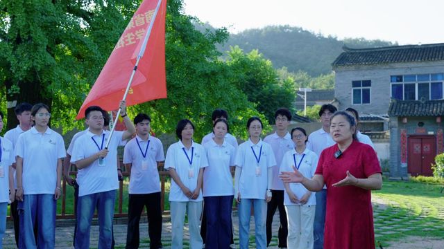 信阳师范大学：“学承传”三位一体 赓续大别山红色血脉