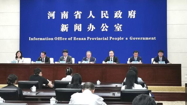 提高医保补助出台育儿补贴，河南财政助力织密民生网