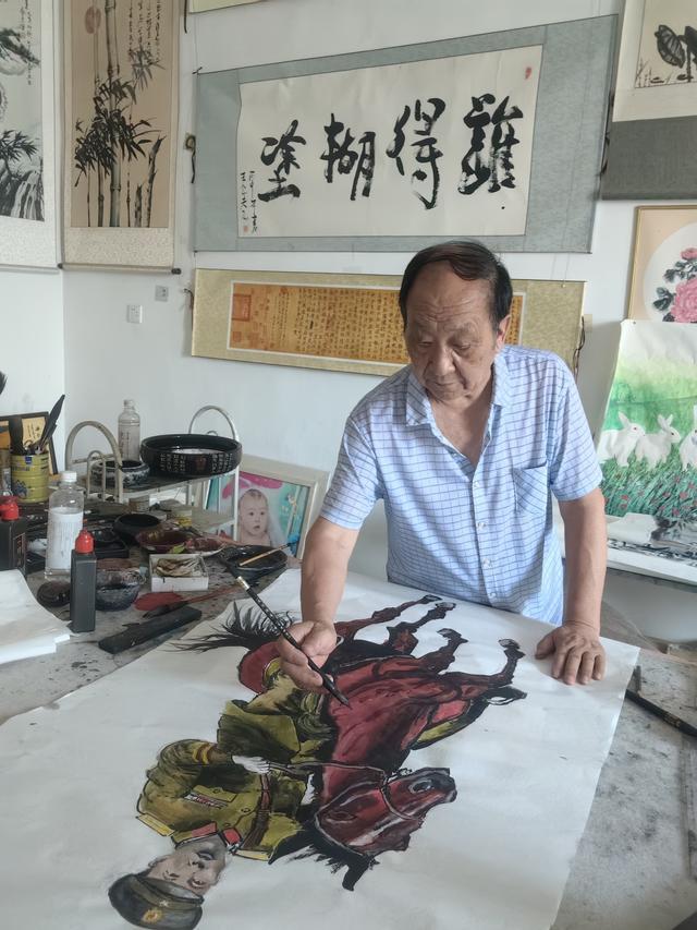 八旬医者执画笔 柘城英魂跃纸上 | 纪念抗战胜利80周年