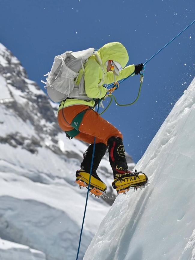 中国登山者登顶乔戈里峰后遇难