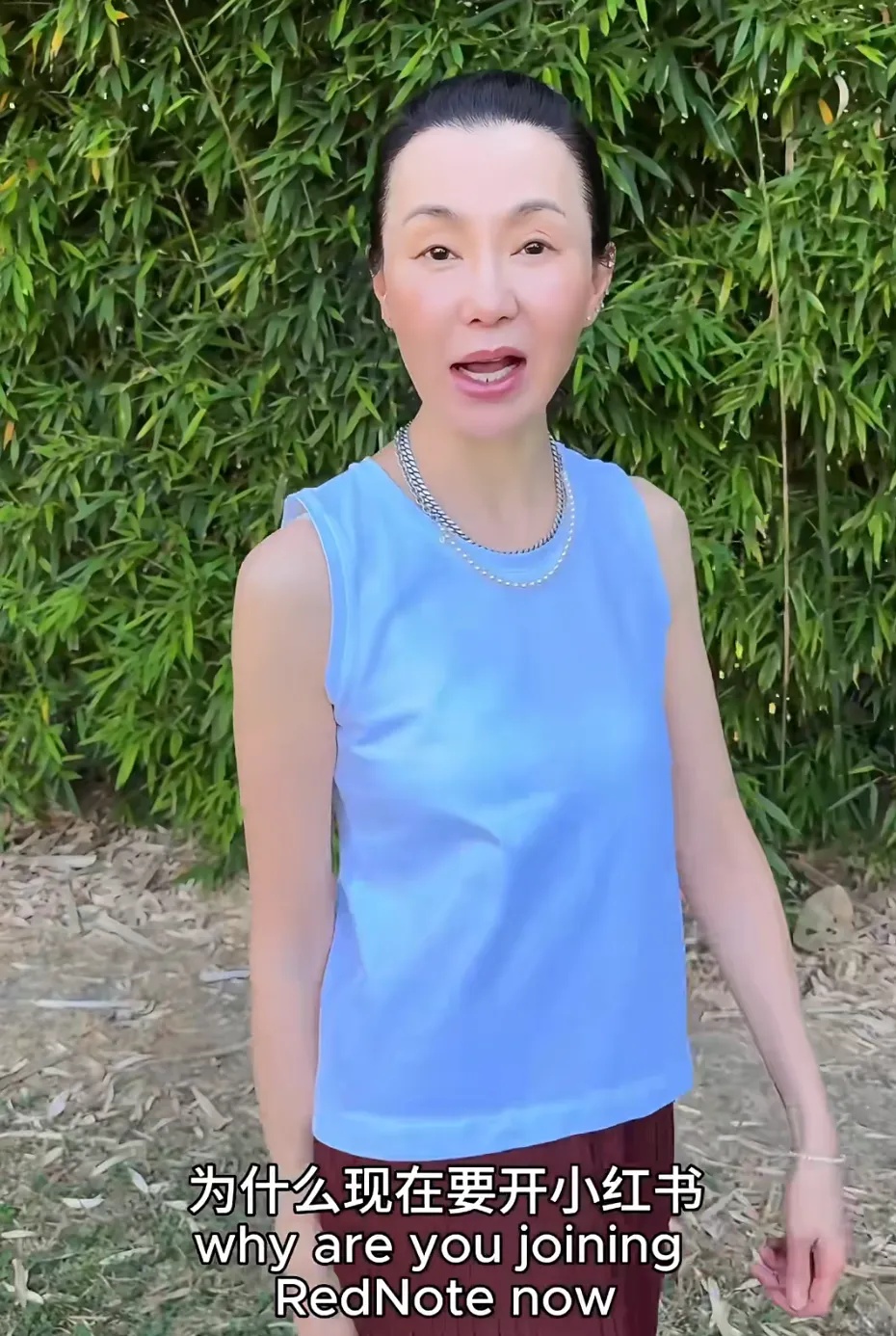 60岁张曼玉突然罕见露面，网友：她眼里还有光