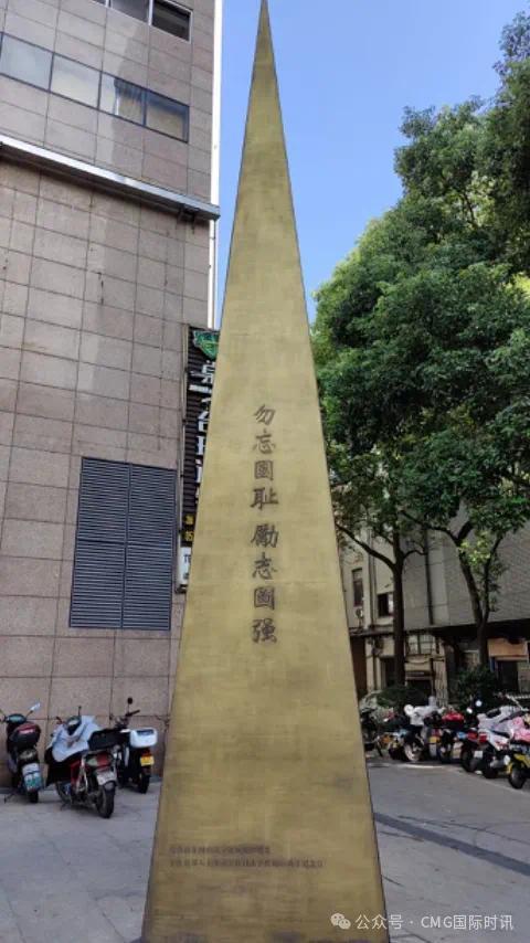 731部队强迫中国人吃带病毒的烧饼，腿上的肉一洗就掉渣！