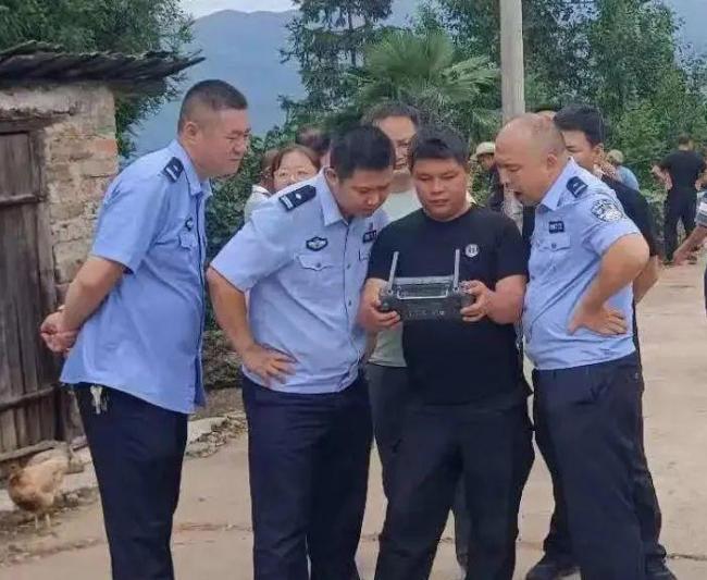 2岁女童家门口失踪被找回父亲发声 感激社会各界救援
